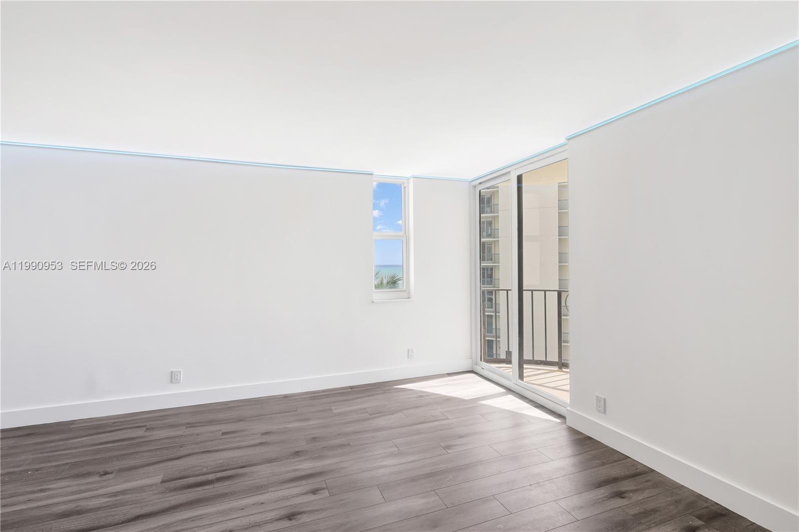 CONNEMARA CONDO - Residential