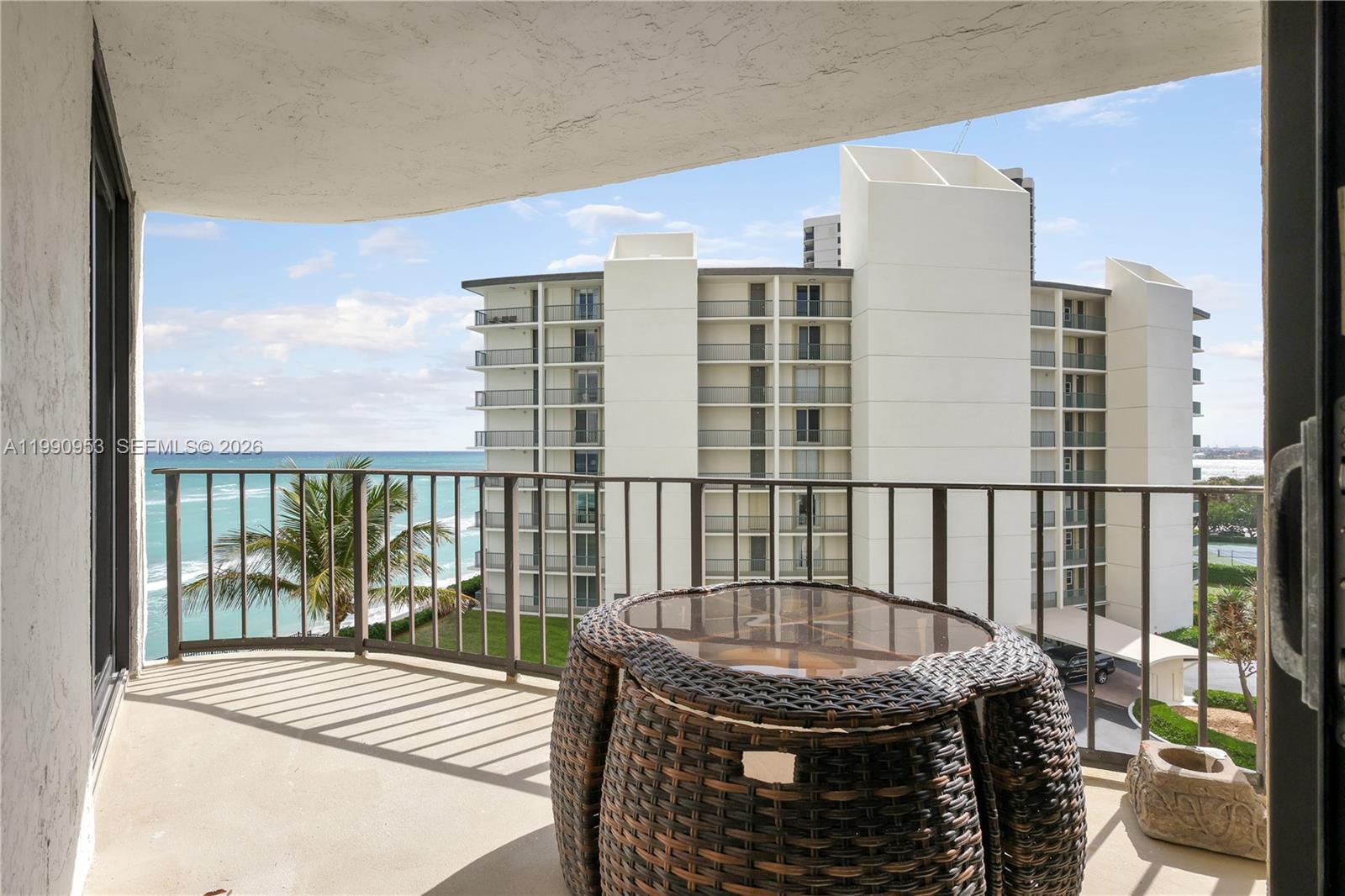 CONNEMARA CONDO - Residential