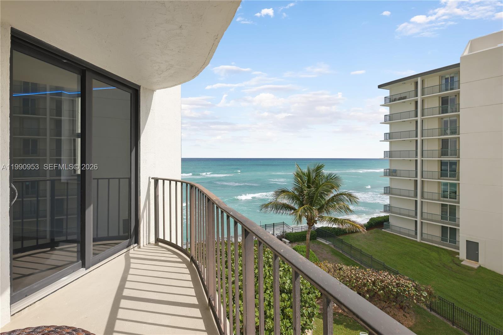 CONNEMARA CONDO - Residential