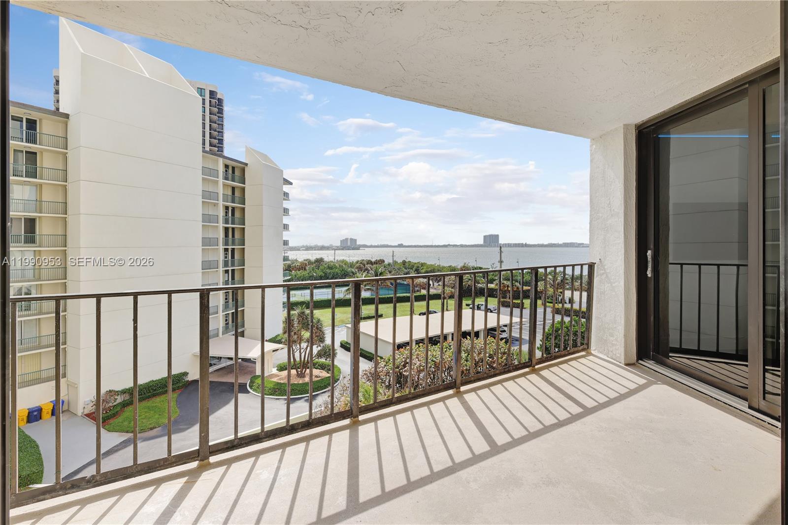 CONNEMARA CONDO - Residential