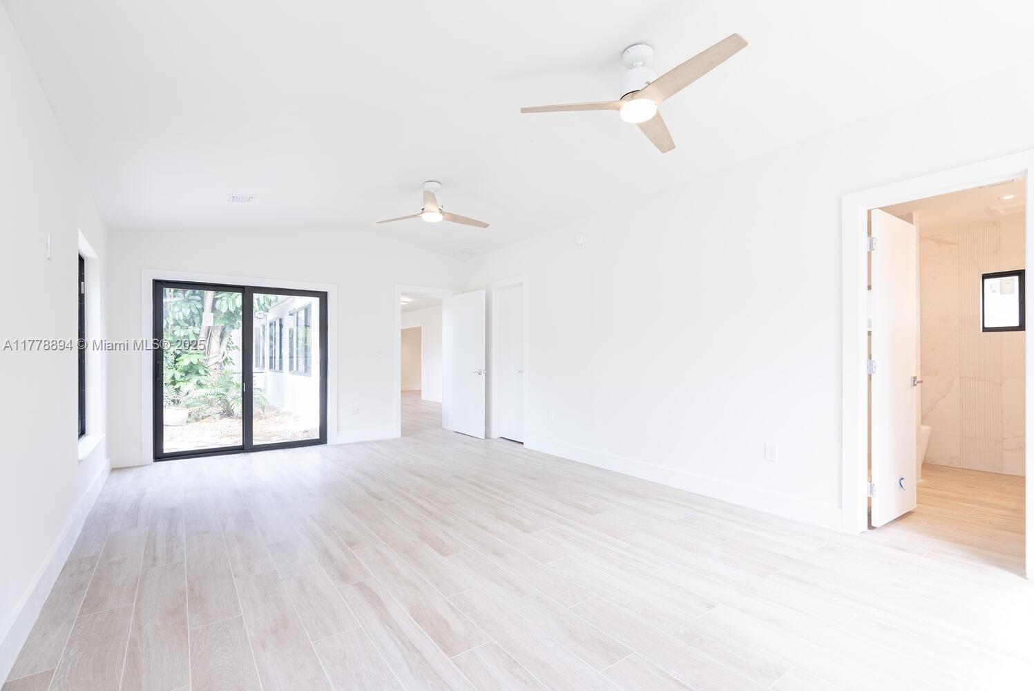 HARWOOD HEIGHTS - Residential Lease