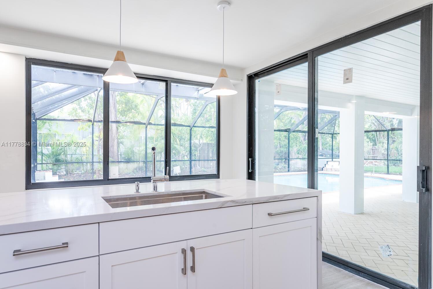 HARWOOD HEIGHTS - Residential Lease