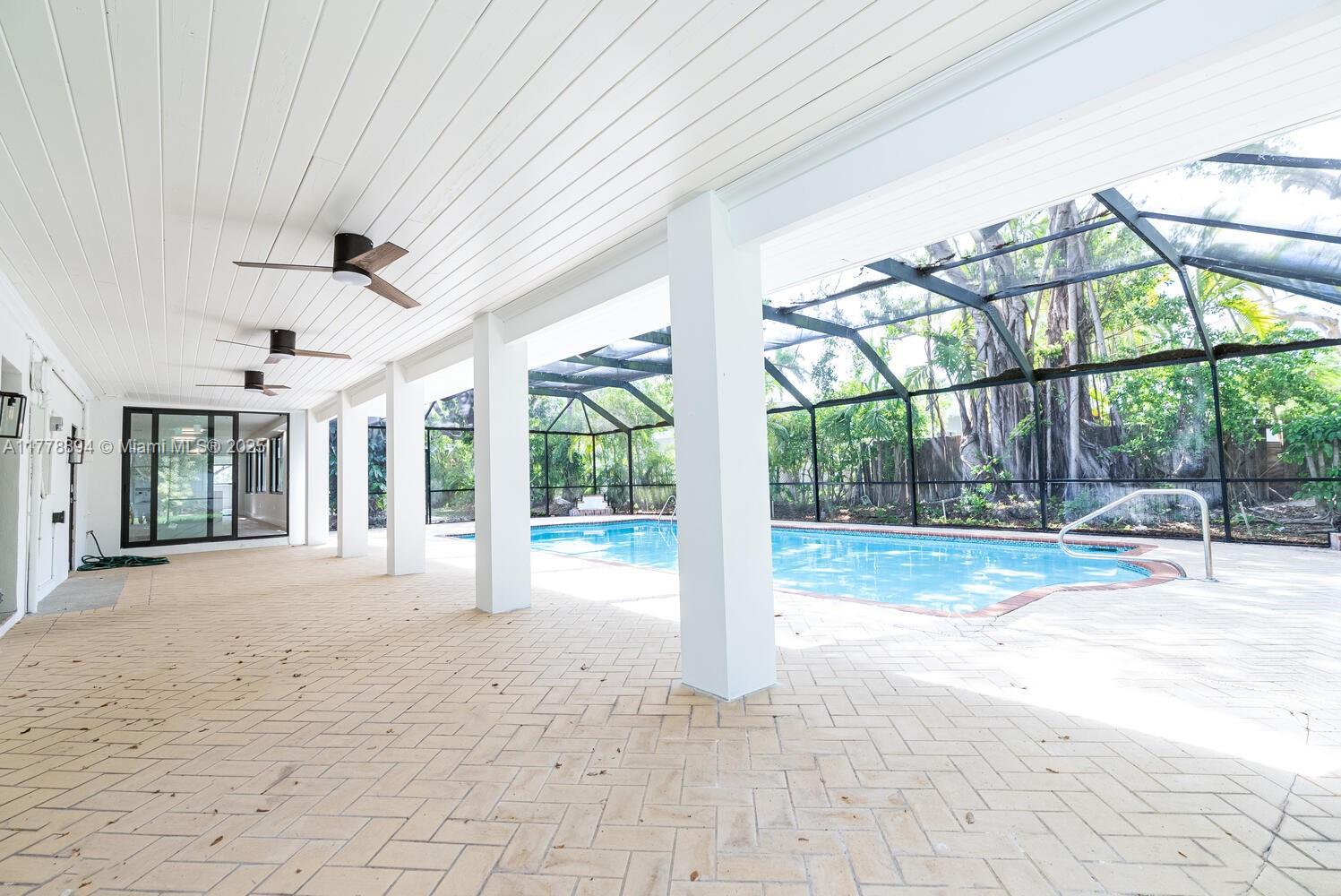 HARWOOD HEIGHTS - Residential Lease