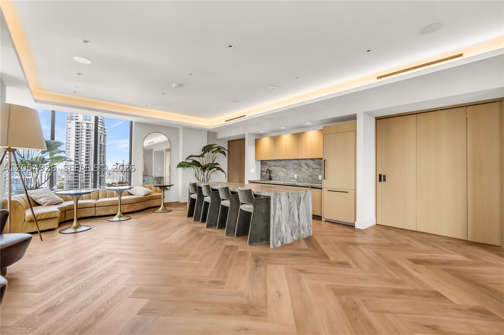 501 First Residence - Residential