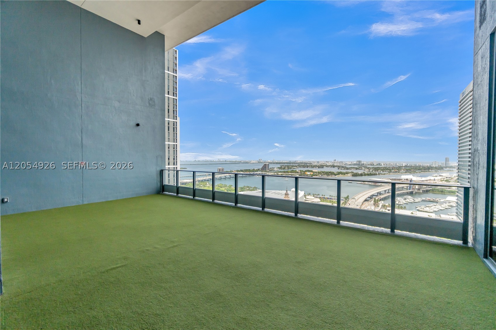 501 First Residence - Residential
