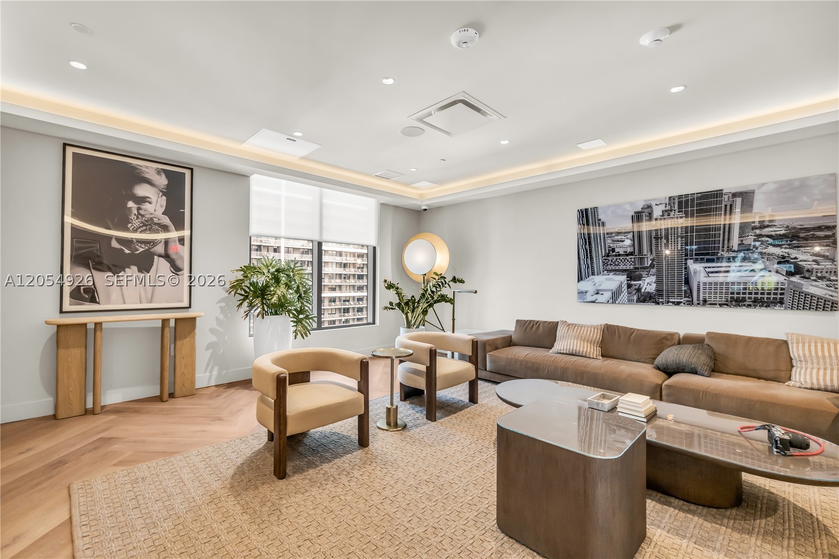 501 First Residence - Residential