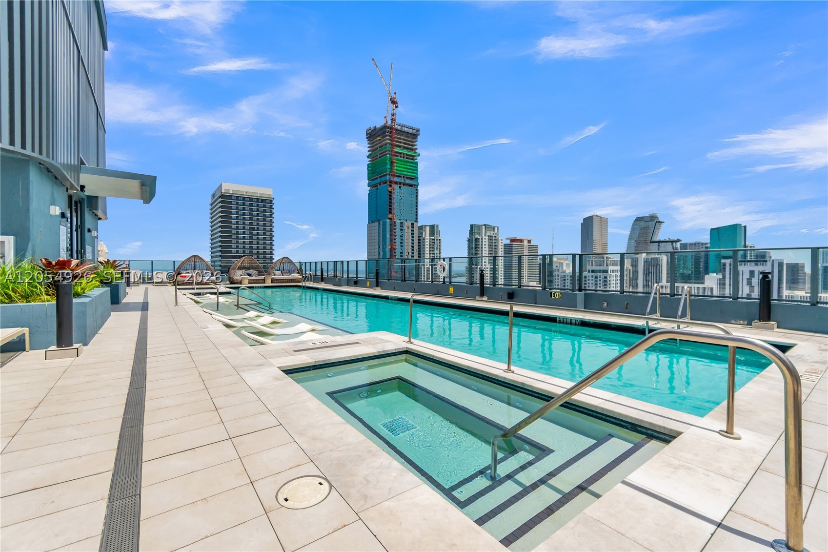 501 First Residence - Residential