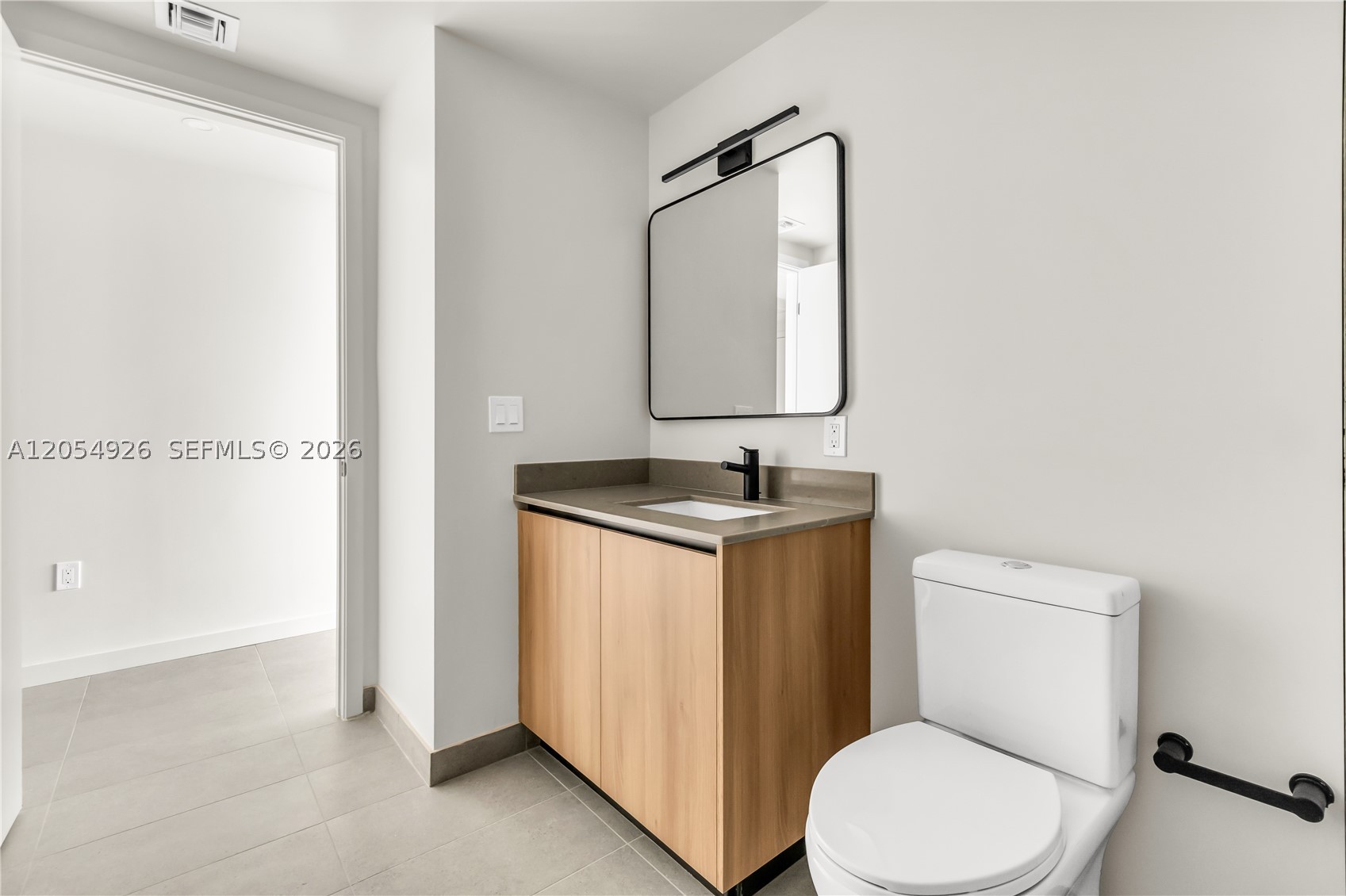 501 First Residence - Residential
