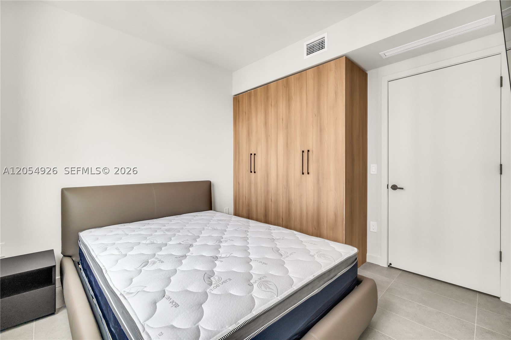 501 First Residence - Residential