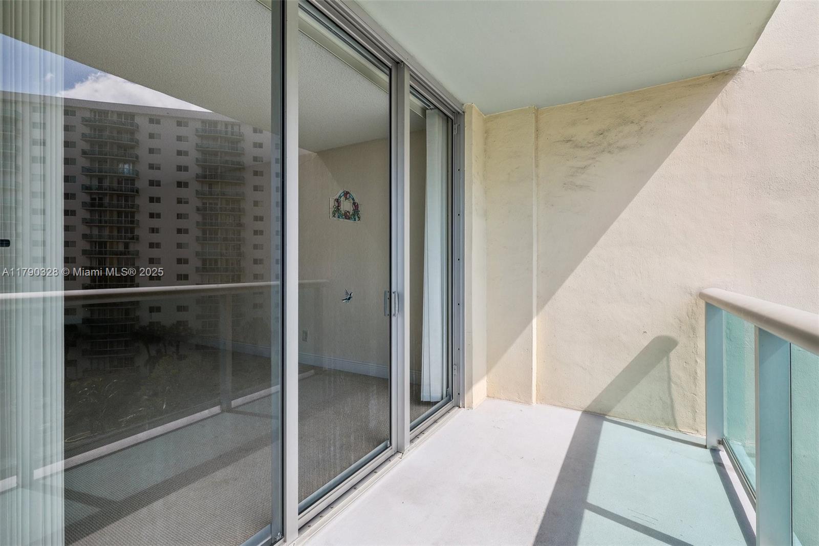 OCEANVIEW BUILDING A COND - Residential Lease