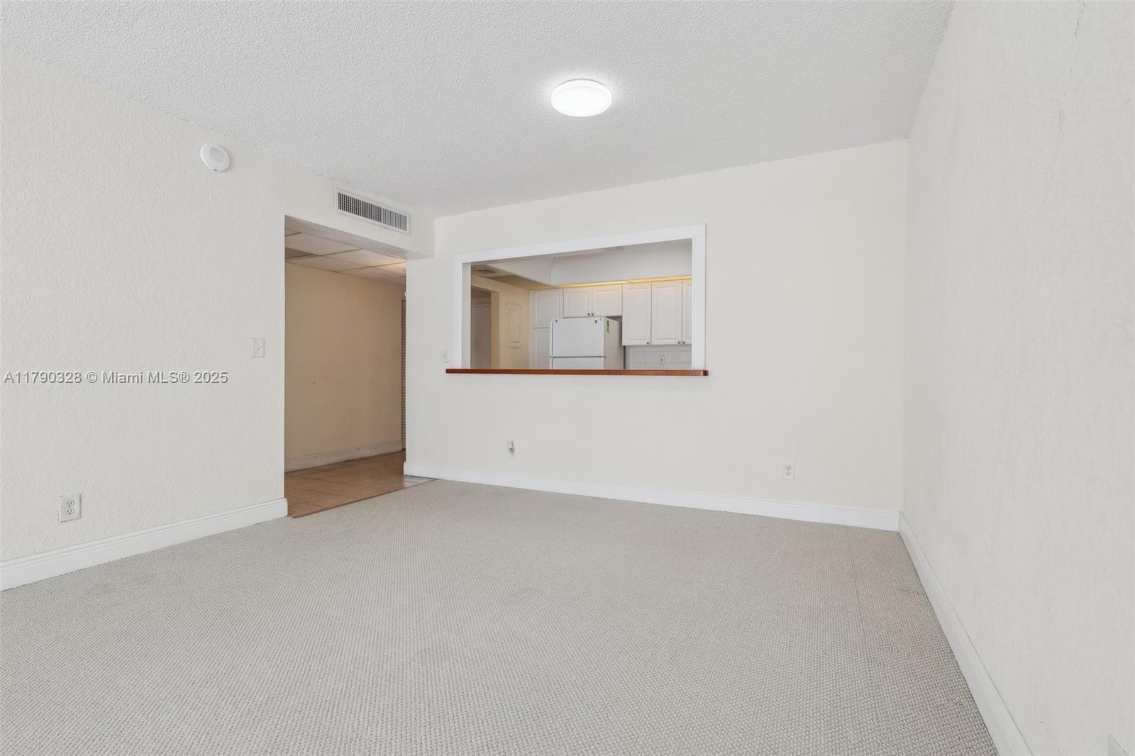 OCEANVIEW BUILDING A COND - Residential Lease