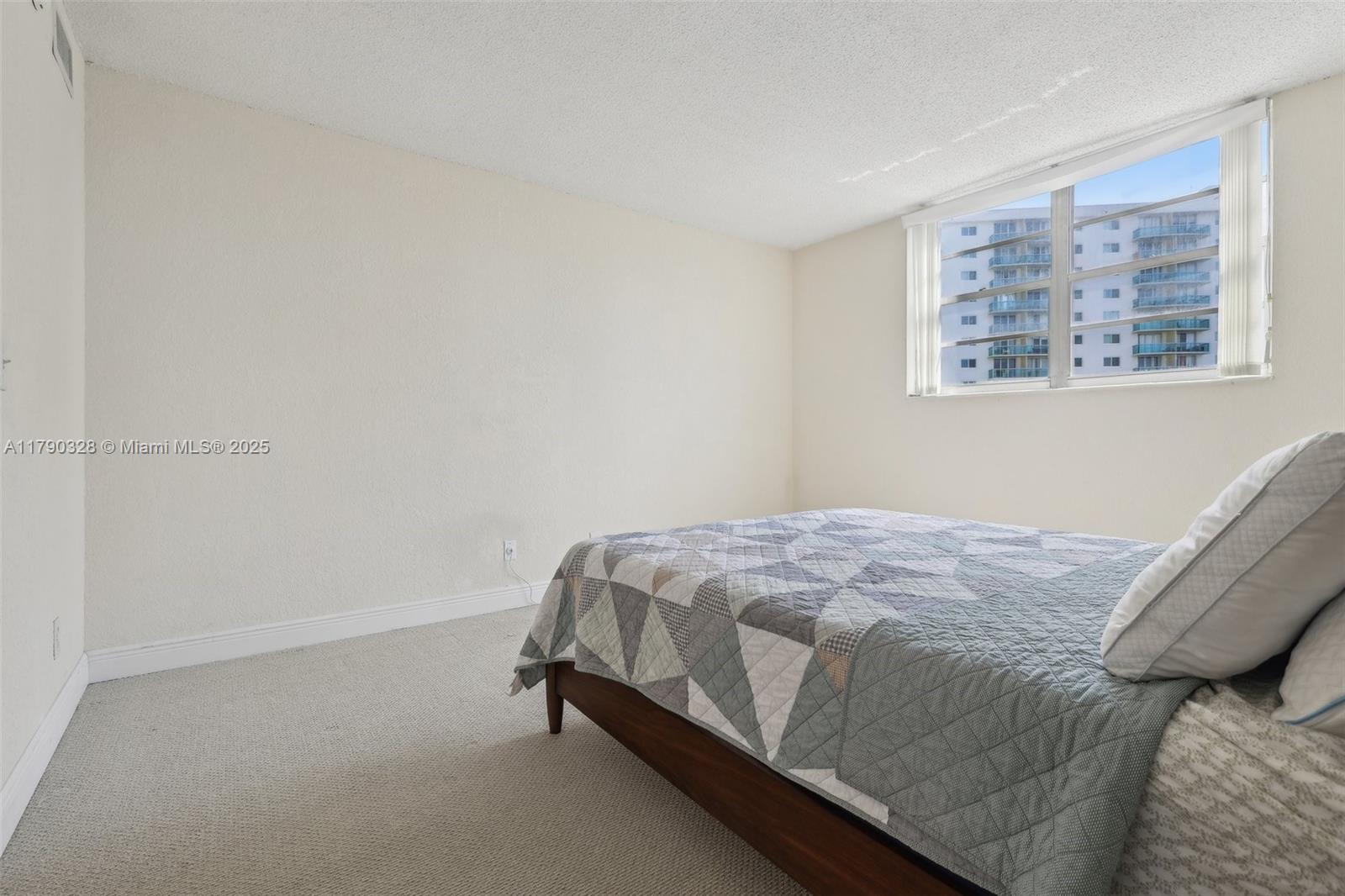 OCEANVIEW BUILDING A COND - Residential Lease