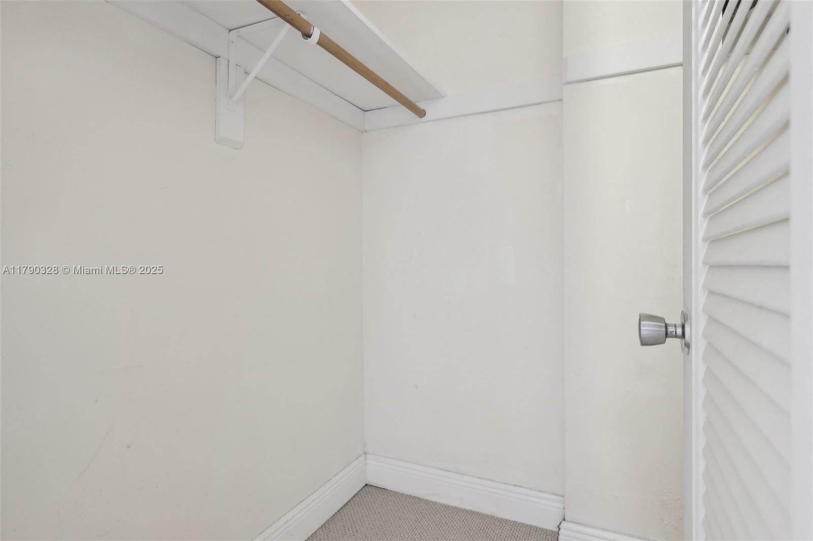 OCEANVIEW BUILDING A COND - Residential Lease