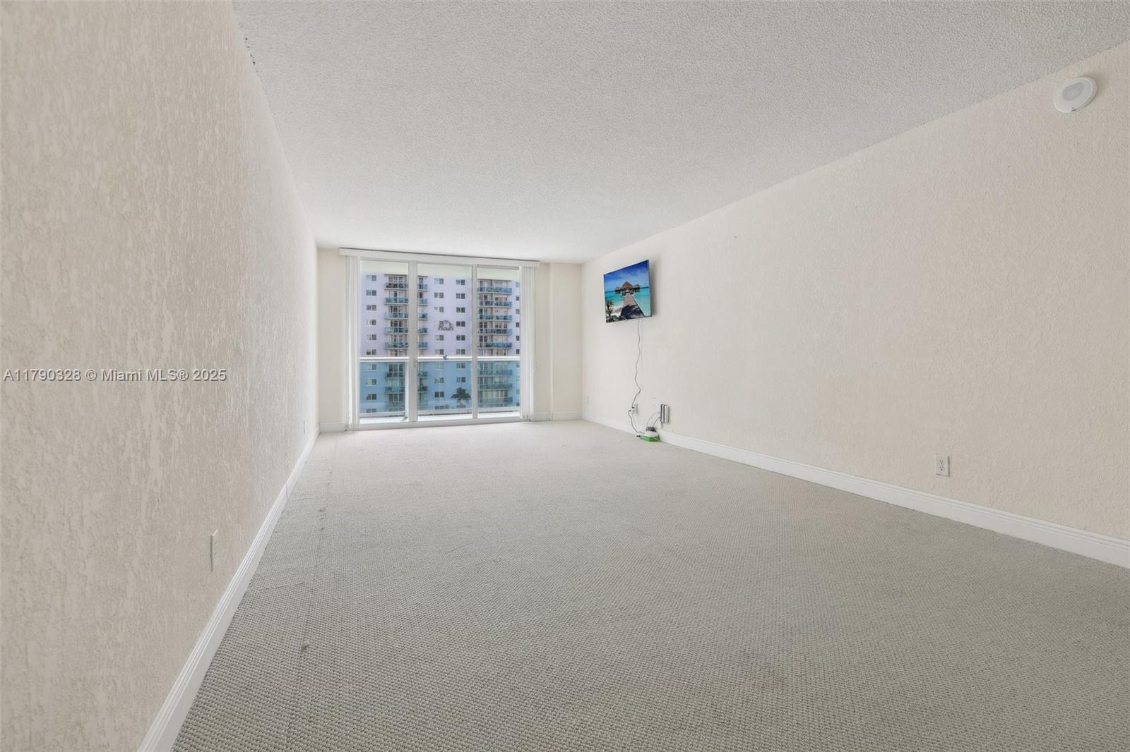 OCEANVIEW BUILDING A COND - Residential Lease