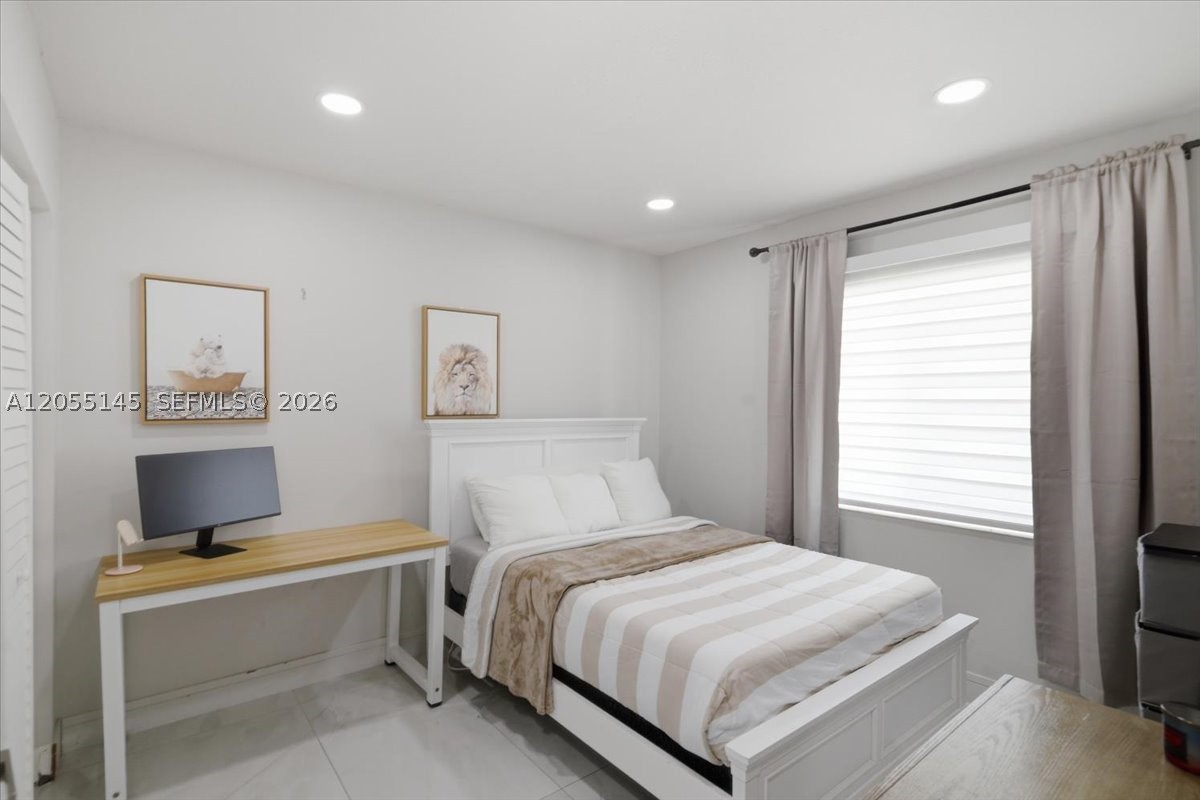 WEST MILLER HEIGHTS SEC 2 - Residential