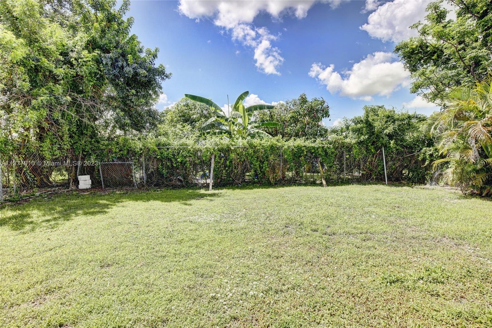 DIXIE HEIGHTS GARDEN - Residential