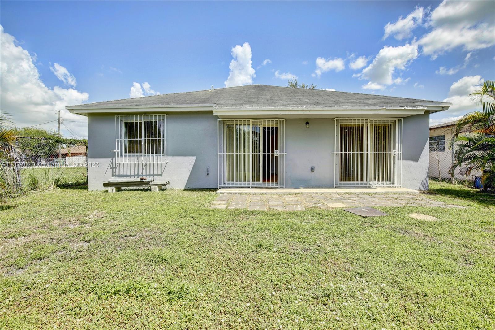 DIXIE HEIGHTS GARDEN - Residential