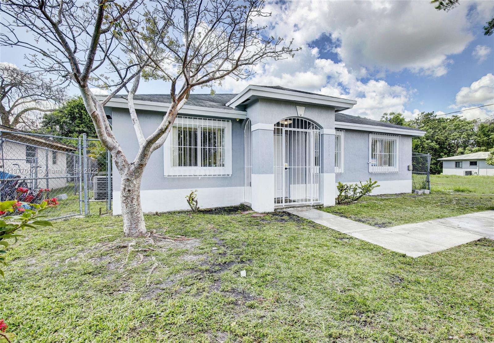 DIXIE HEIGHTS GARDEN - Residential