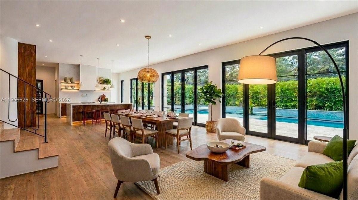 CORAL GABLES RIV SEC 6 - Residential