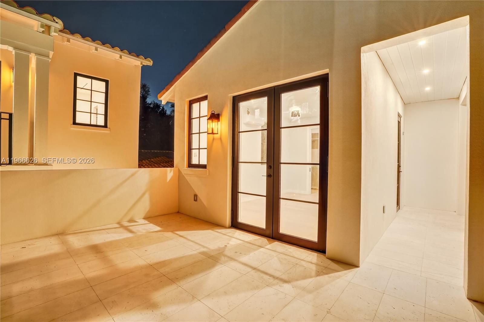CORAL GABLES RIV SEC 6 - Residential