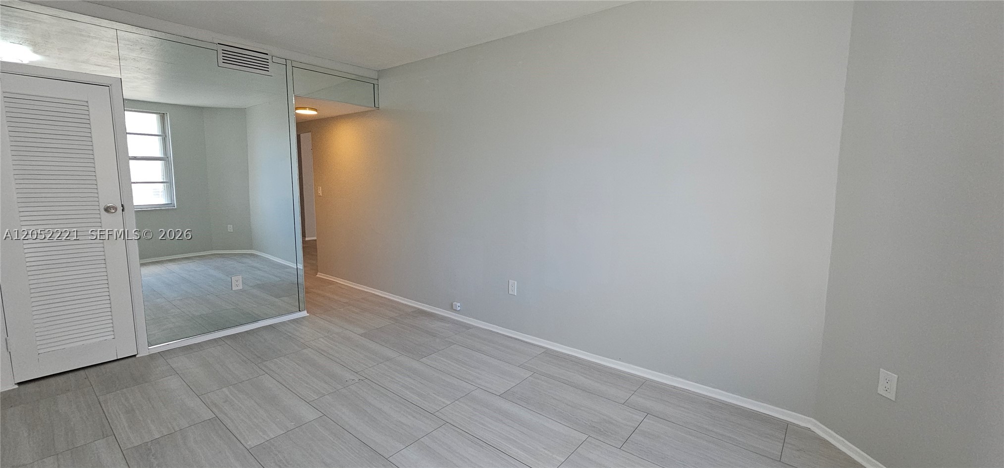 HEMISPHERES CONDO - Residential Lease