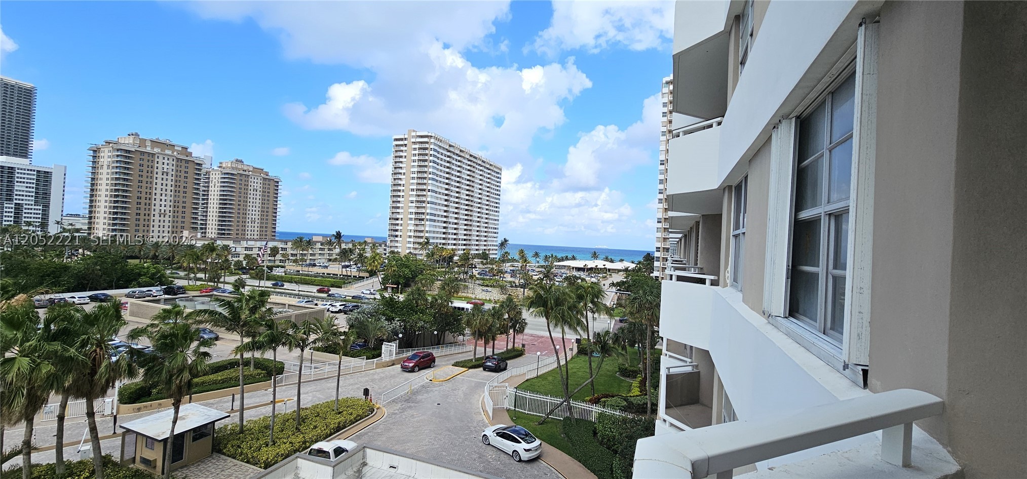 HEMISPHERES CONDO - Residential Lease