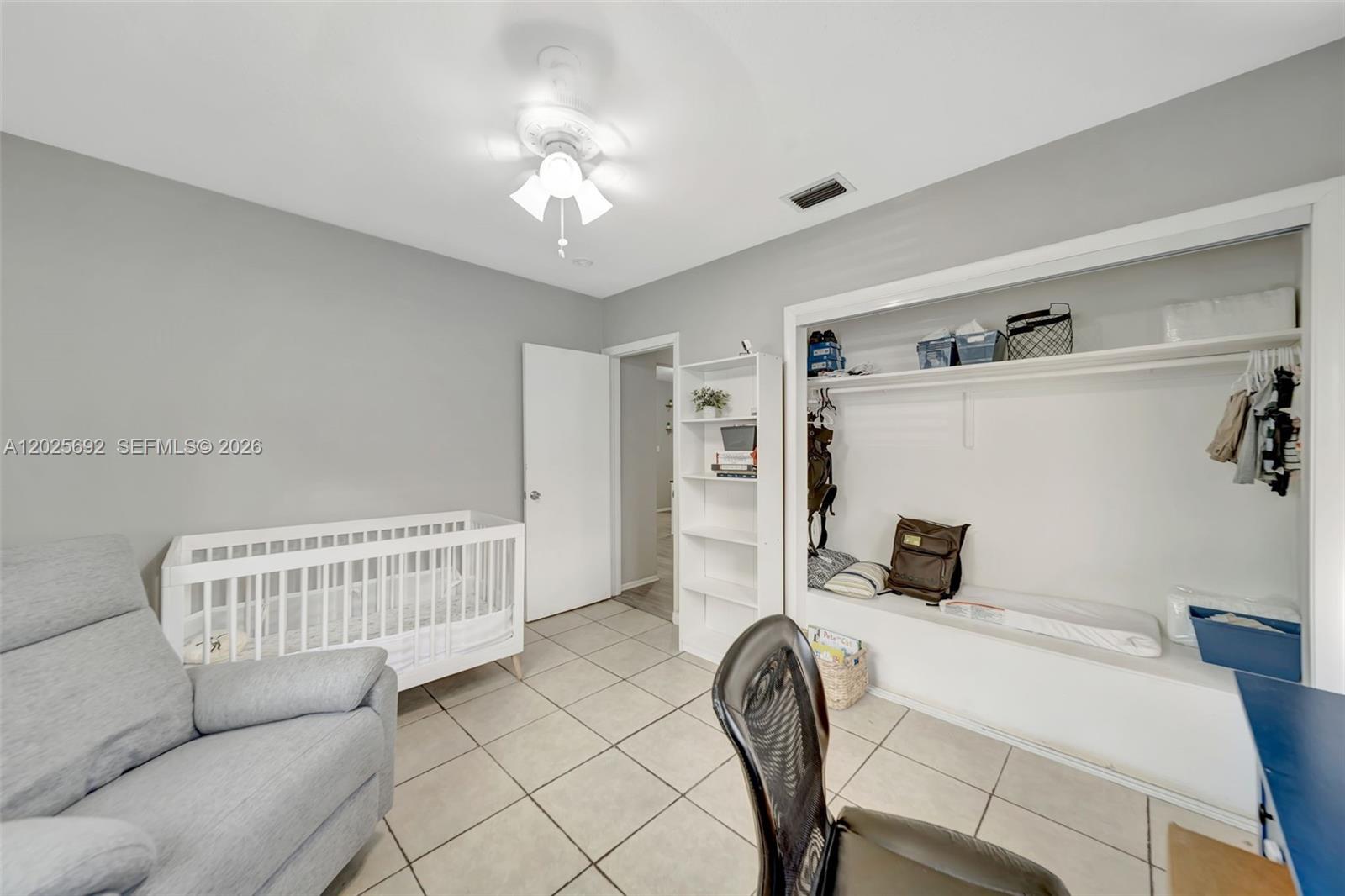 OAKLAND HILLS 5 SEC - Residential