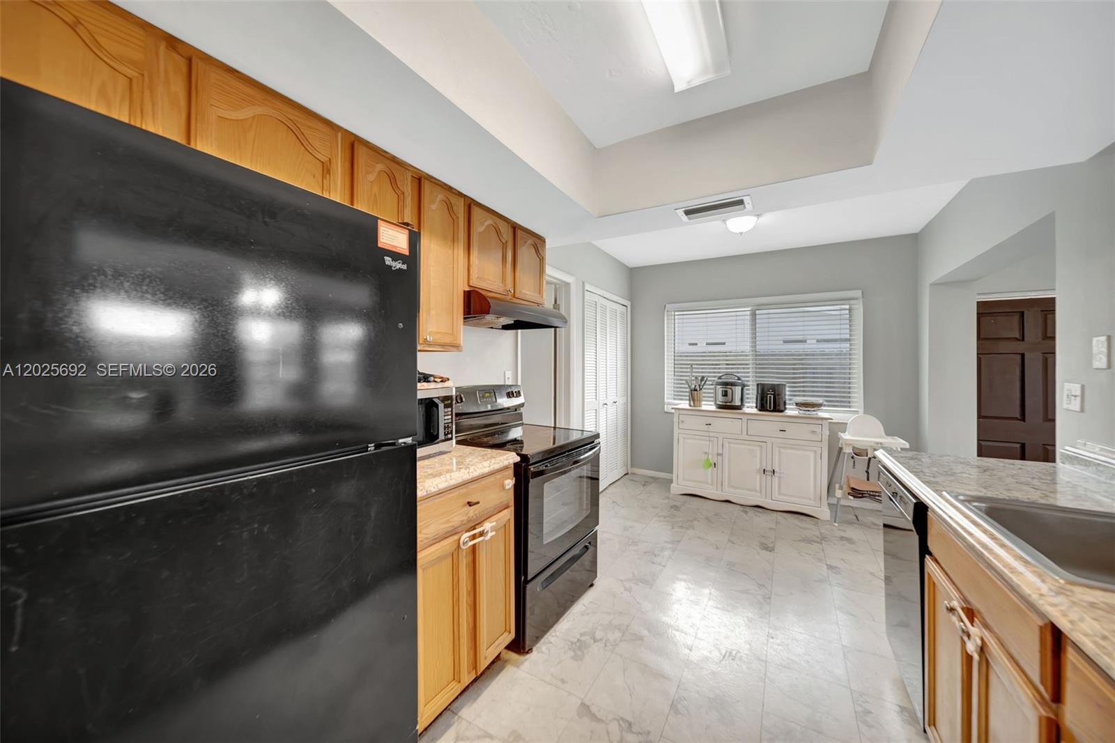OAKLAND HILLS 5 SEC - Residential