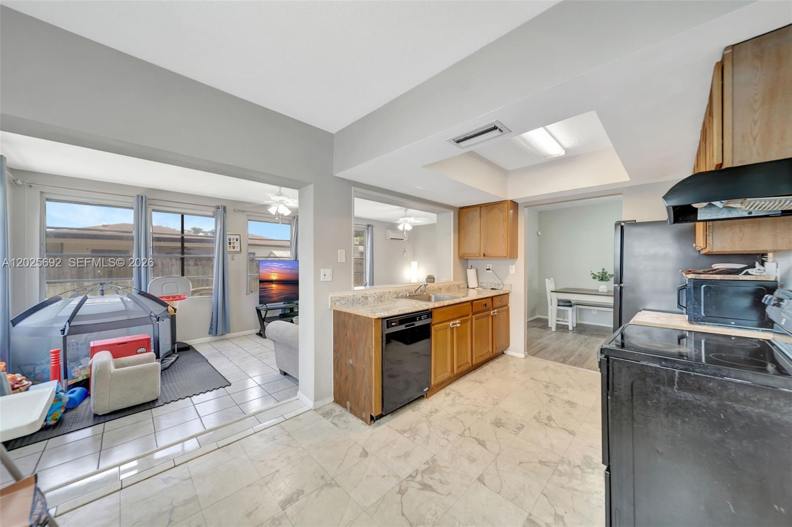 OAKLAND HILLS 5 SEC - Residential