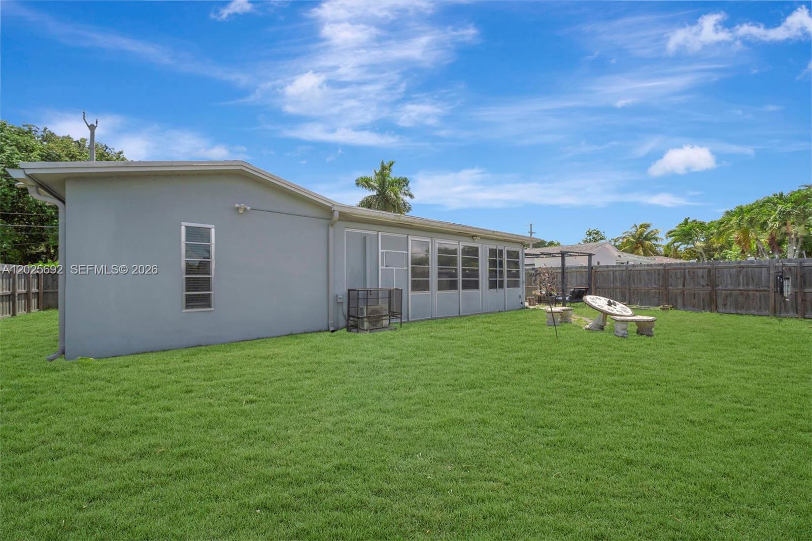 OAKLAND HILLS 5 SEC - Residential