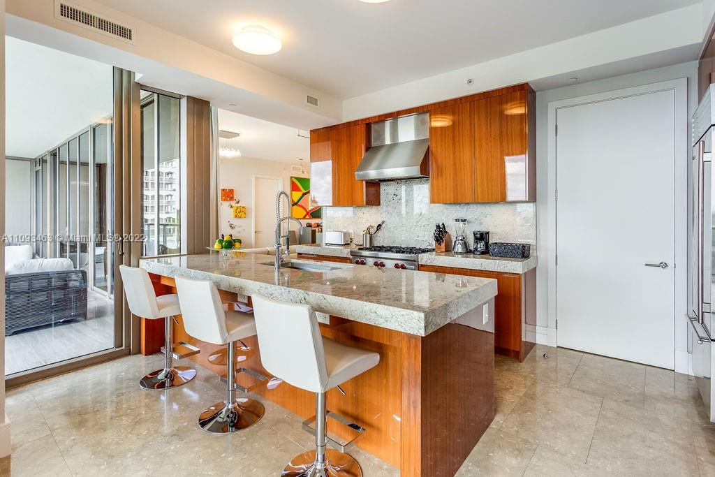 BAL HARBOUR NORTH SOUTH C - Residential