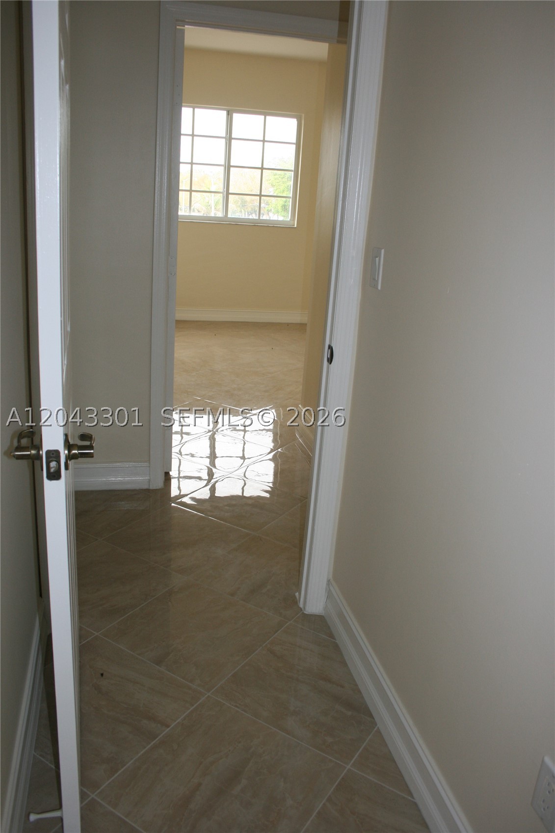 GRANADA GRAND CONDO - Residential Lease