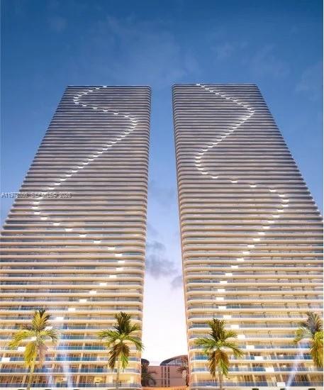 ARIA RESERVE - Residential
