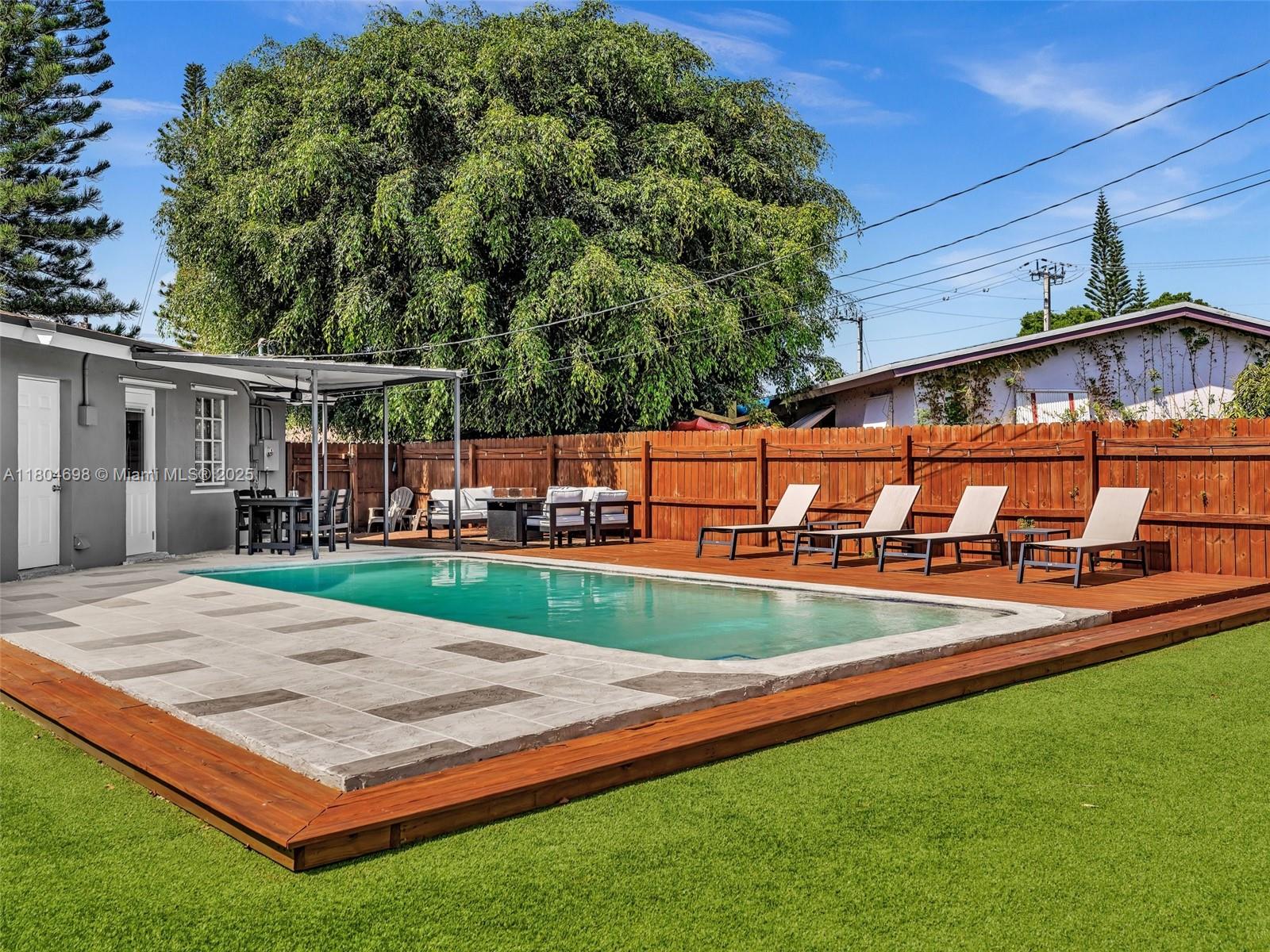 FAIRFAX BROLLIAR ADD - Residential