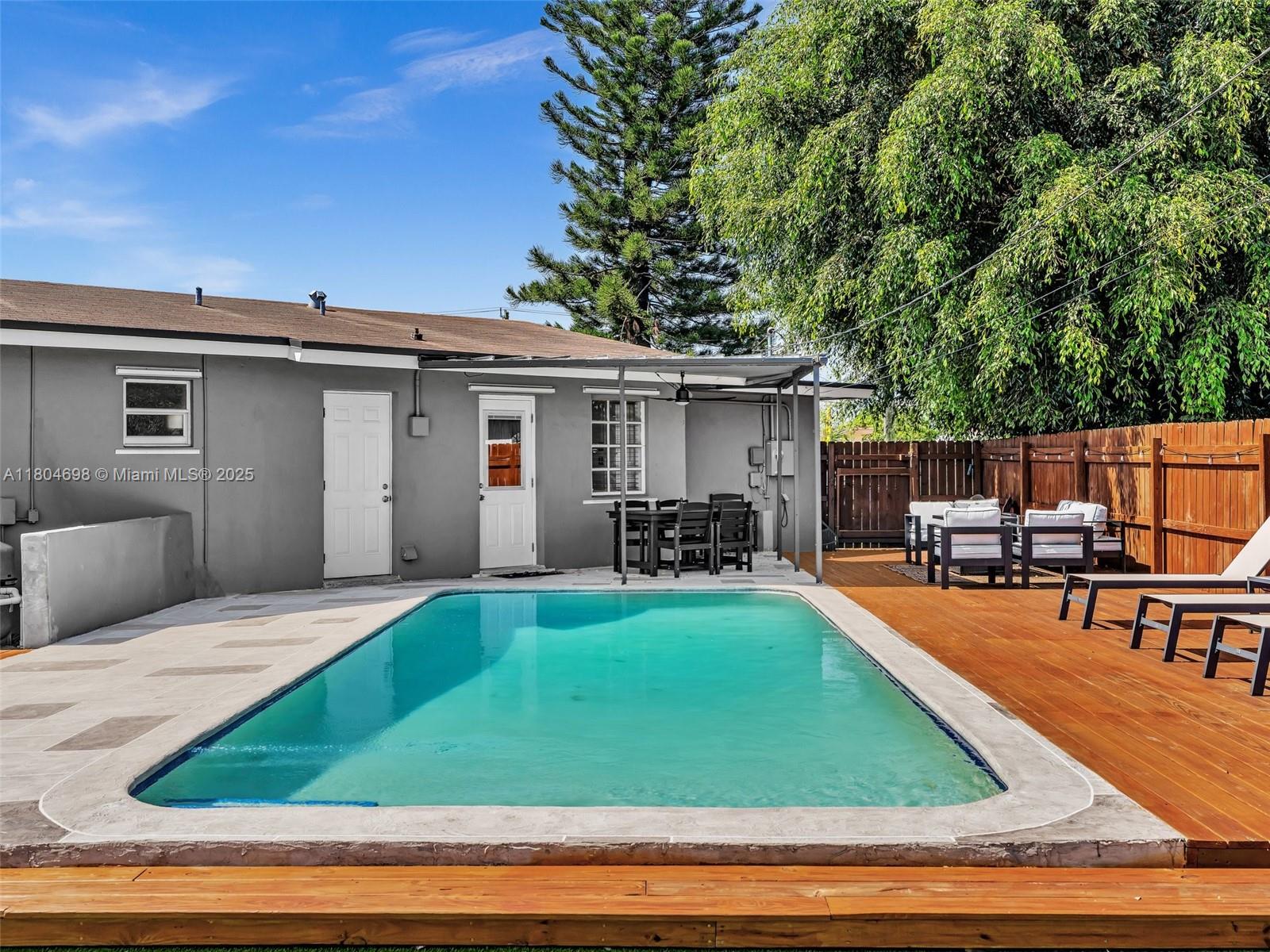 FAIRFAX BROLLIAR ADD - Residential