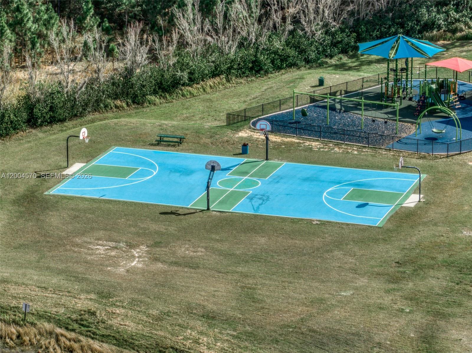 SUN N LAKE SEB UNIT 16 - Residential
