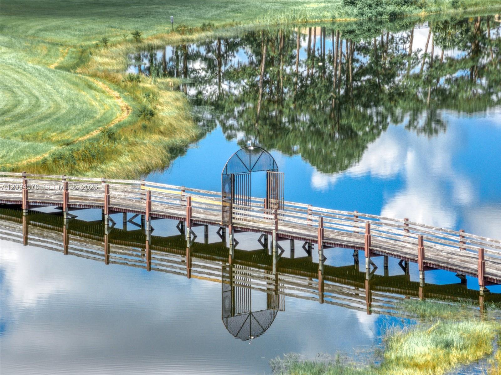 SUN N LAKE SEB UNIT 16 - Residential