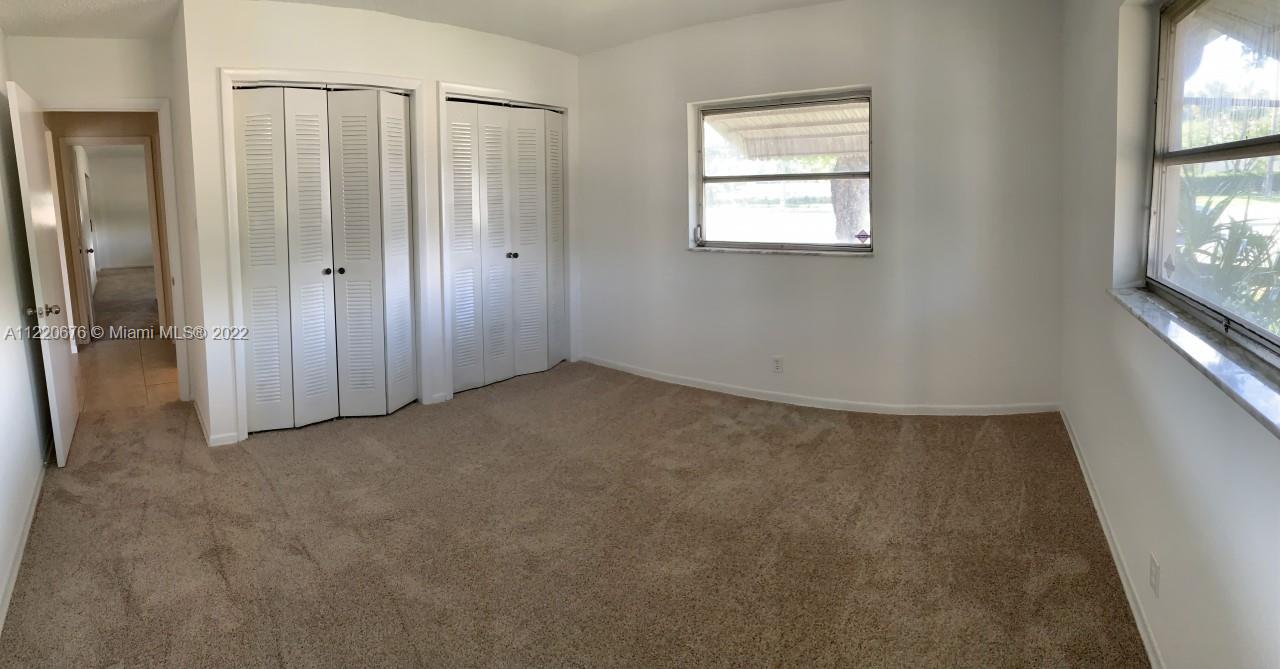 CRYSTAL LAKE 4TH SEC - Residential