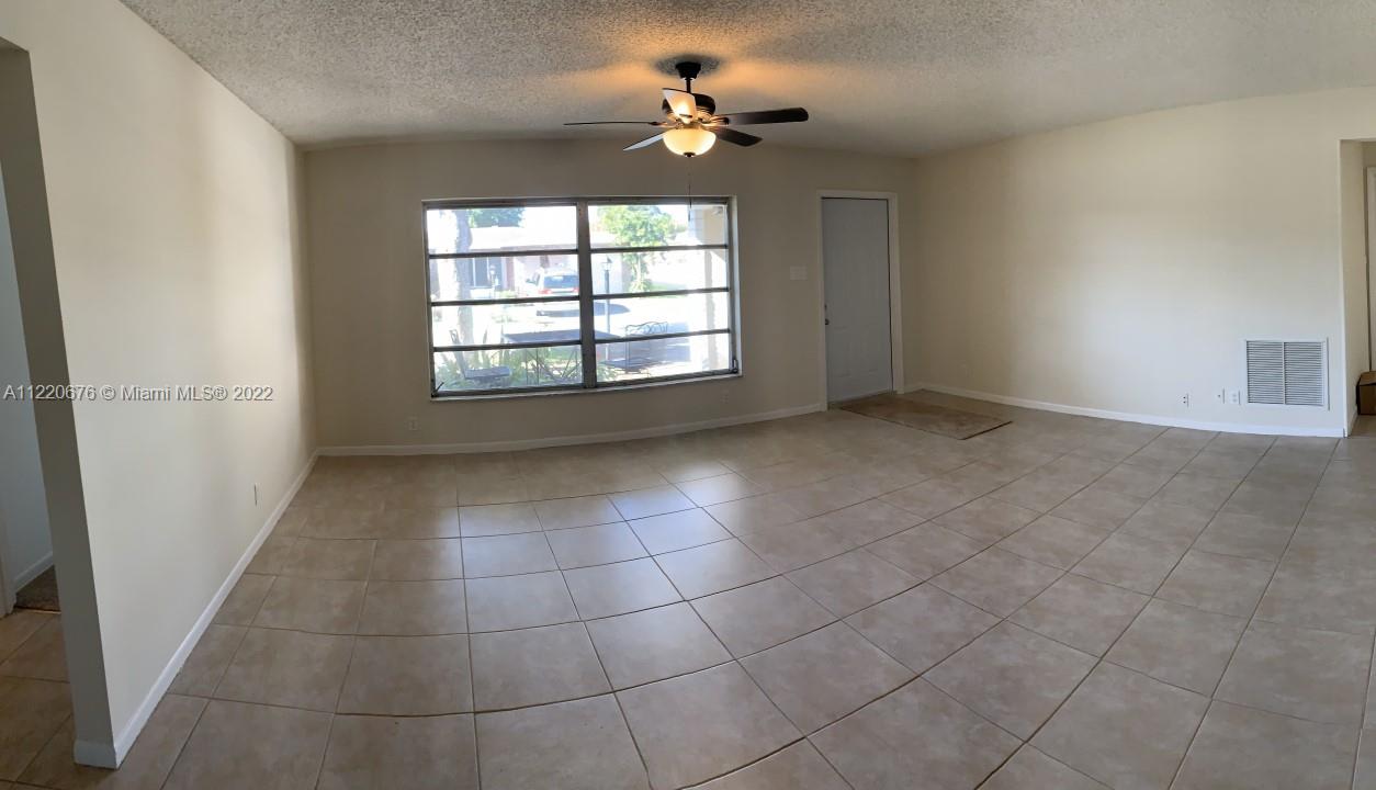 CRYSTAL LAKE 4TH SEC - Residential