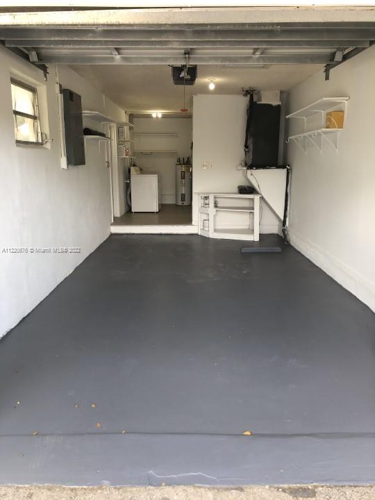 CRYSTAL LAKE 4TH SEC - Residential