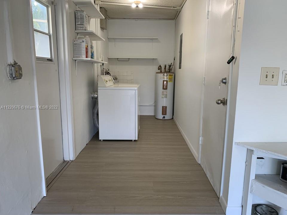 CRYSTAL LAKE 4TH SEC - Residential