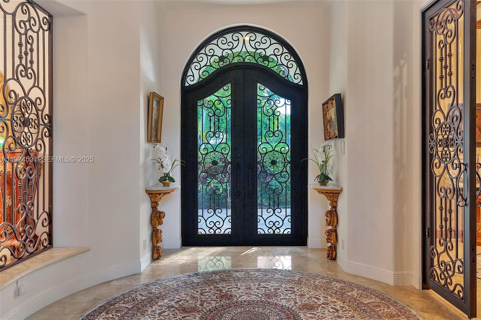 SANCTUARY - Residential