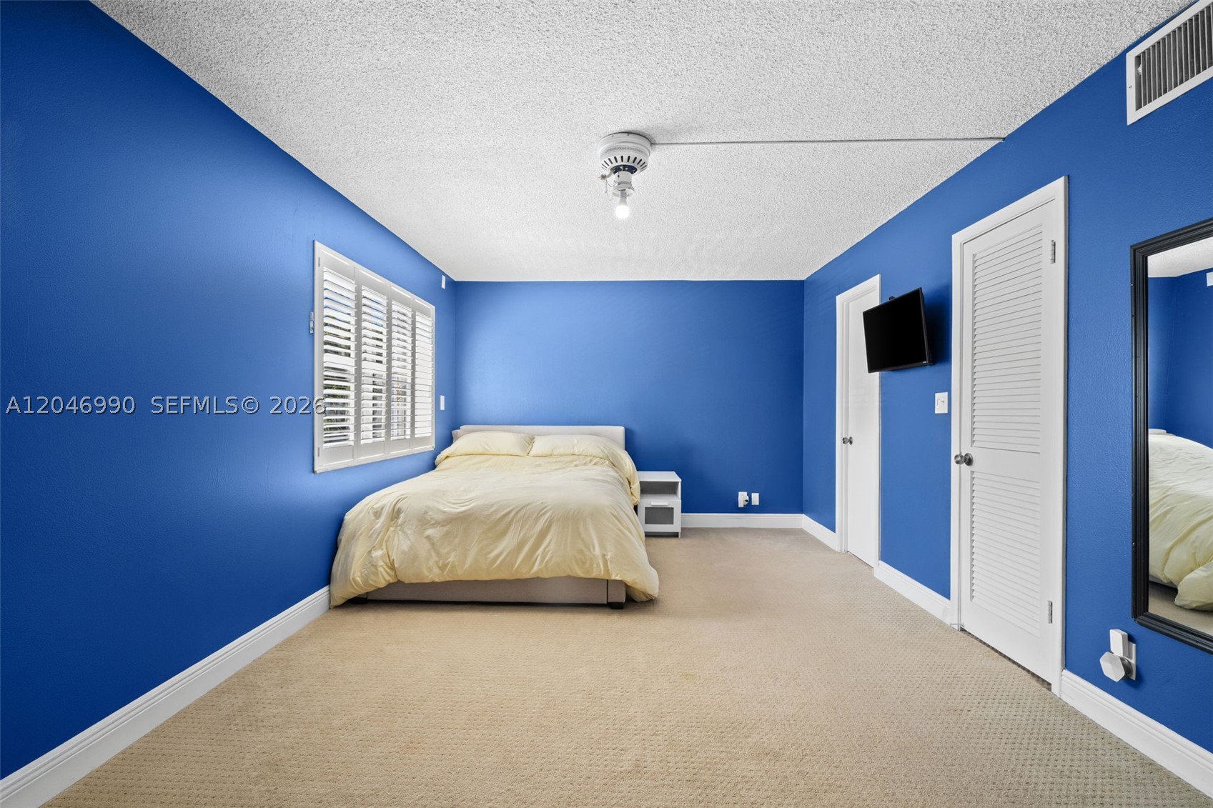 TOWNHOUSES OF VENETIAN PA - Residential