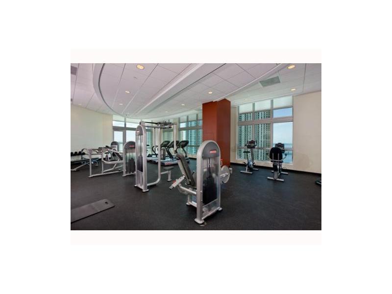 Met 1 - Residential Lease