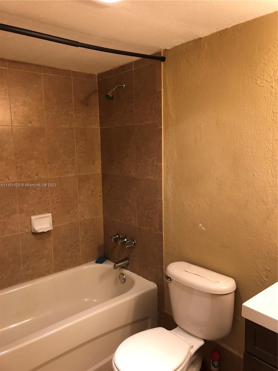 YOLANDA VILLAS CONDO - Residential Lease