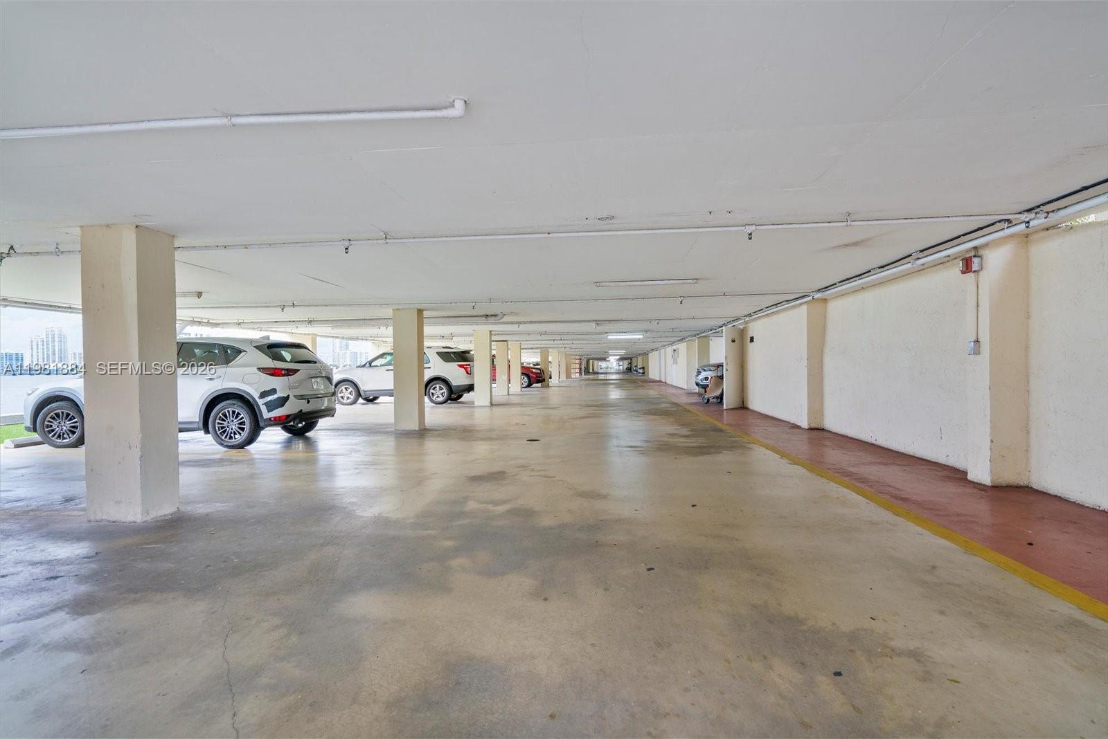 FAIRVIEW HOUSE CONDO - Residential