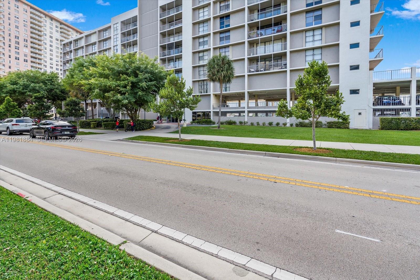 FAIRVIEW HOUSE CONDO - Residential
