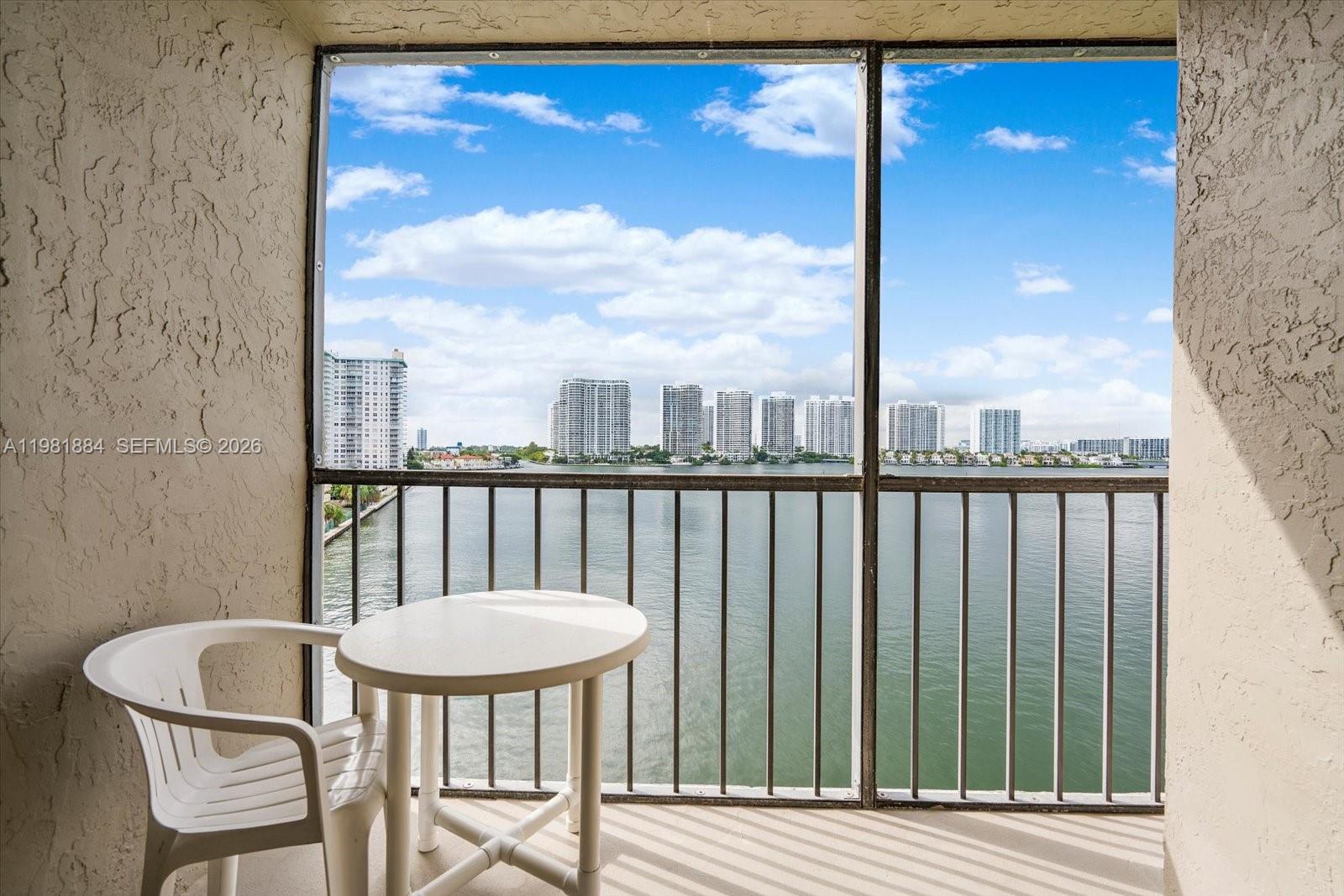 FAIRVIEW HOUSE CONDO - Residential