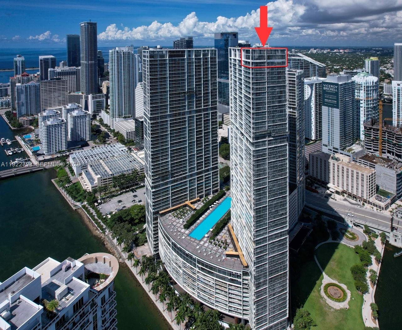ICONBRICKELL CONDO NO 1 - Residential