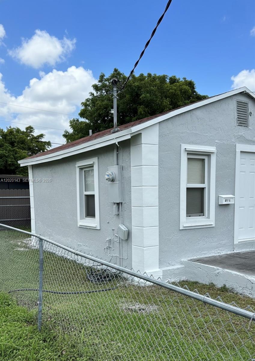FLORAL HEIGHTS SEC B - Residential Income